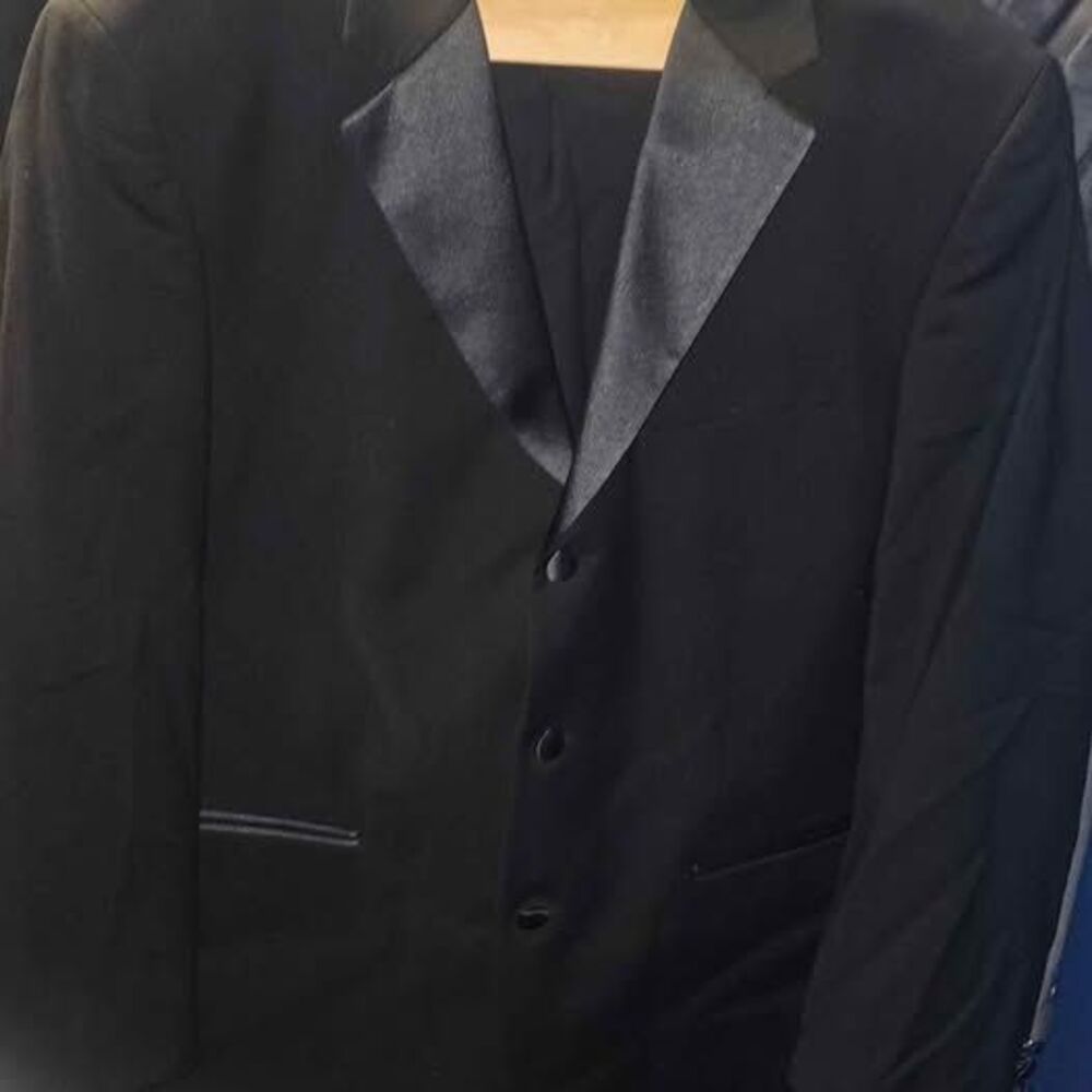 Tuxedo: size 38-40, pants are 32x29